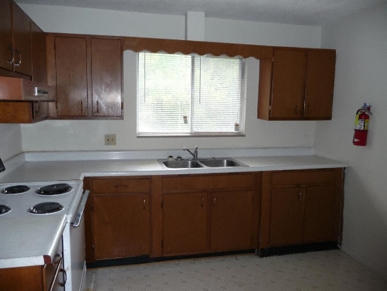 Kitchen - Citrus Apartments