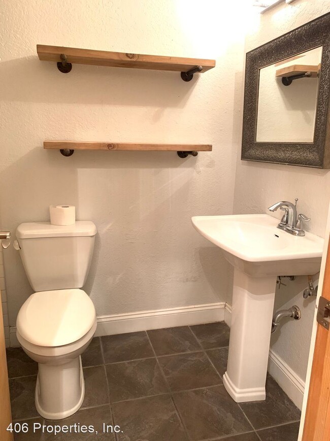 Foto del edificio - 2 br, 1 bath House - 21 N. Last Chance Gul...