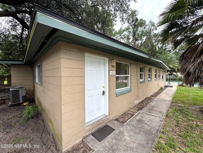 Foto del edificio - 4464 Spring Glen Rd