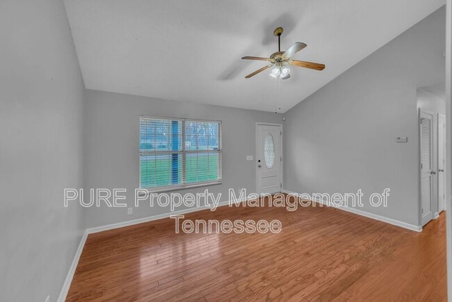 Foto del edificio - 1003 Willowbank Ct