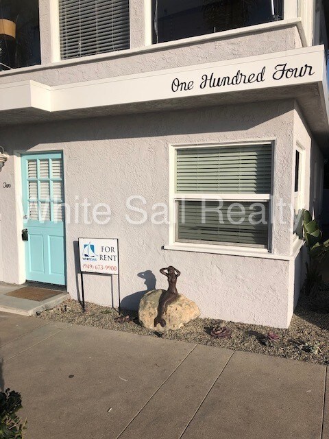 Primary Photo - 104 15th St