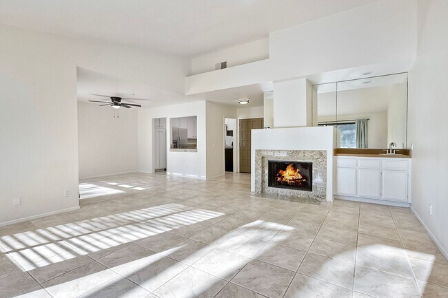 Foto del edificio - 2Bed/2Bath in Pala Mesa Village~ Cyprus Island