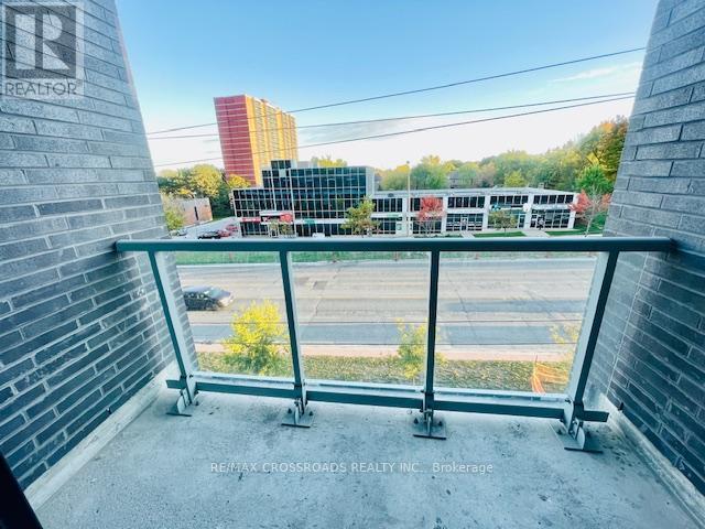 Photo du bâtiment - 3220 Sheppard Ave E