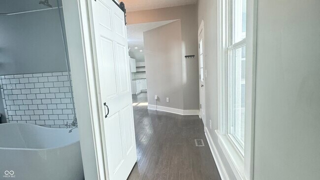 Foto del edificio - 1206 Dawson St