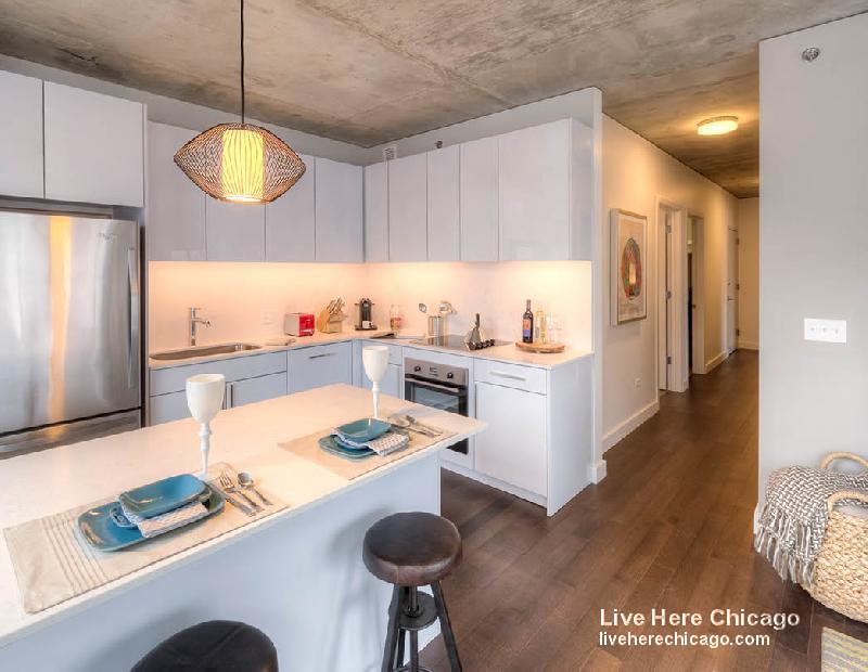 Foto principal - 212 W Illinois St