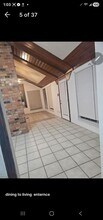 Building Photo - 4011 Alshire Dr