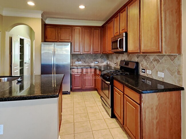 Building Photo - 12403 Fort Dupont Ln