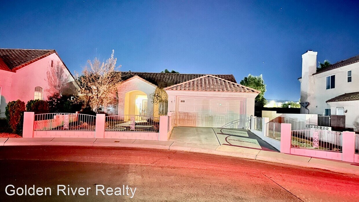 4405 Crimson Leaf Dr, Las Vegas, NV 89130 House Rental in Las Vegas