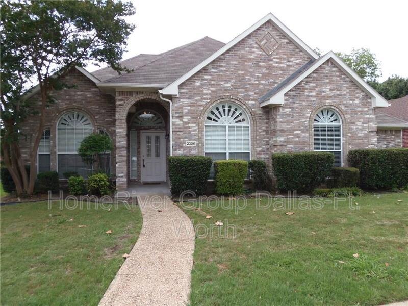2306 Heather Ridge Ln, Garland, TX 75040 House Rental in Garland, TX