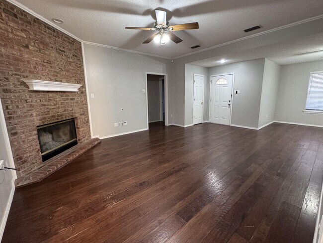 Foto del edificio - 5621 126th St