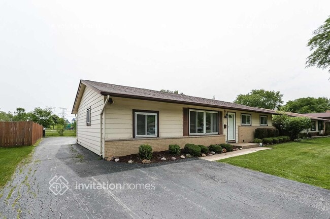 Foto del edificio - 137 Shadywood Ln