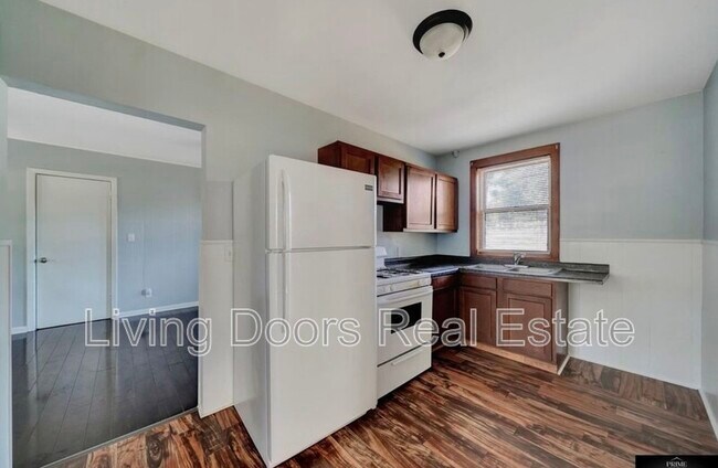 Foto del edificio - 350 S 38th St