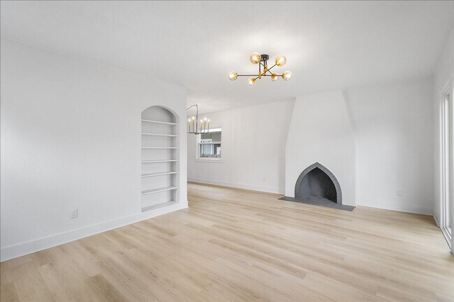 Foto del edificio - 2064 Encinal Ave