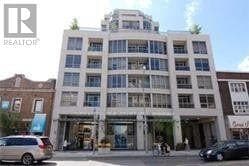 Building Photo - 1430 Yonge St