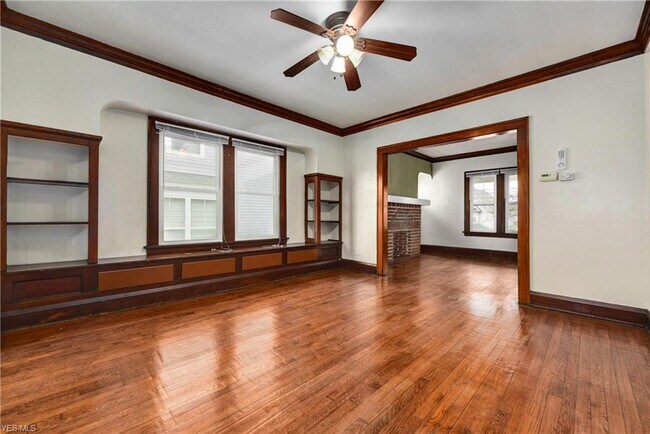 Building Photo - 5212 Bridge Ave