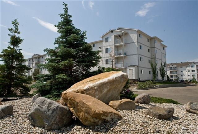 2/2016 - Stonebridge on Bothwell Drive
