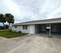 Building Photo - 2129 Couver Dr