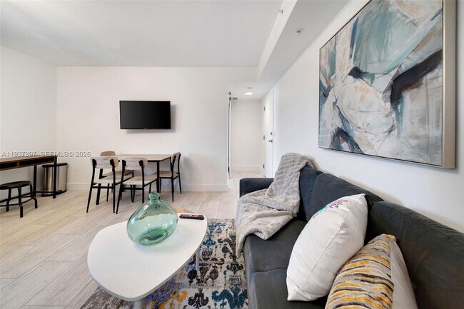 Foto del edificio - 2162 SW 14th Terrace