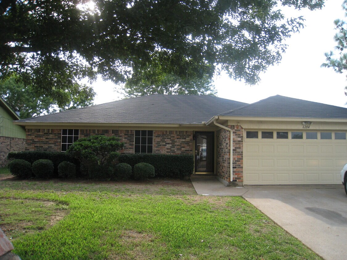 house - 6204 Cool Springs Dr