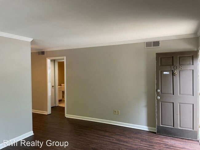 Building Photo - 1 br, 1 bath House - 2727 Highland Ave #108