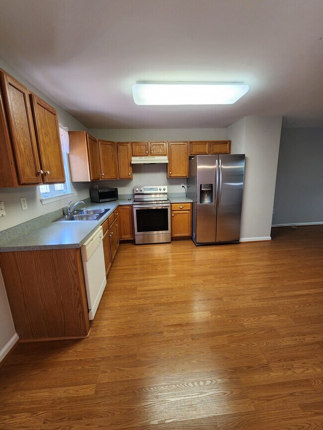 Building Photo - 18008 Chatterly Ter