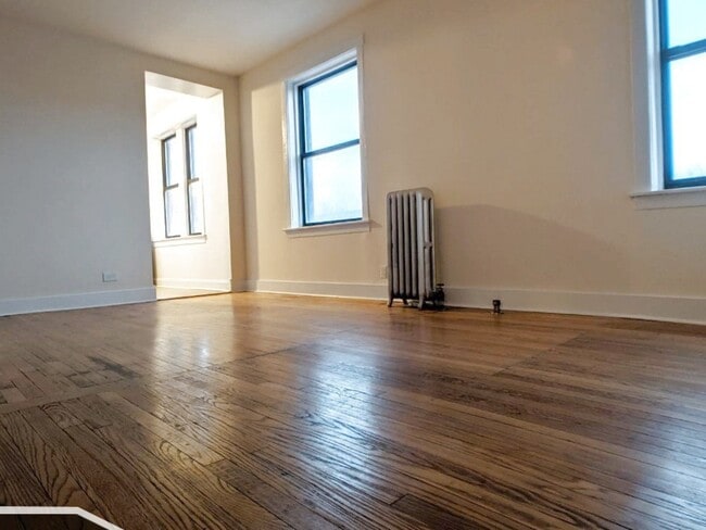 Foto del edificio - 1534 N Kedzie Ave