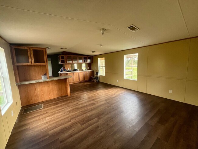 Foto del edificio - 2 Bedroom, 2 bath Manufactured Home in Suwannee County