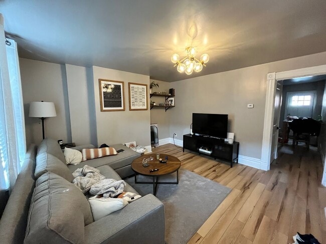 2 bedroom/office/1 bathroom in Lawrenceville - 2 bedroom/office/1 bathroom in Lawrenceville House