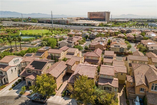 Foto del edificio - 1857 Cape Cod Landing Dr