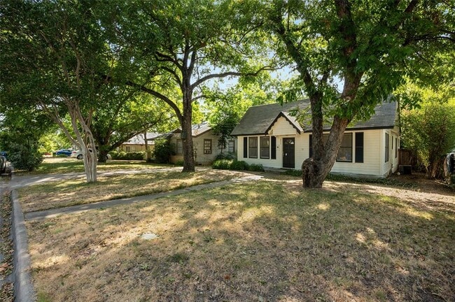 Building Photo - 3511 Werner Ave