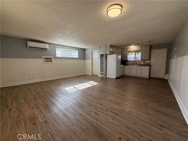 Foto del edificio - 12189 5th St