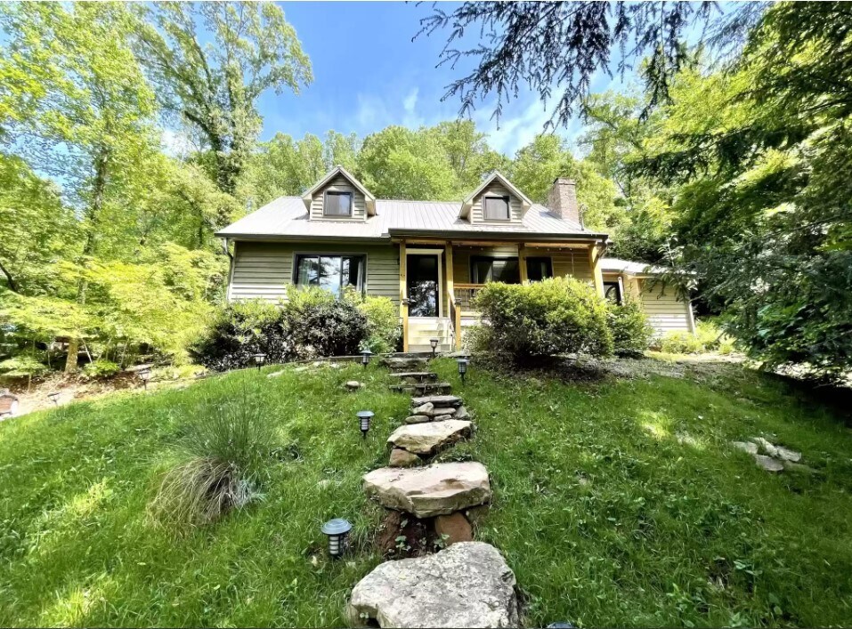 1749 Polkwright Ln SW, Knoxville, TN 37919 House Rental in Knoxville, TN