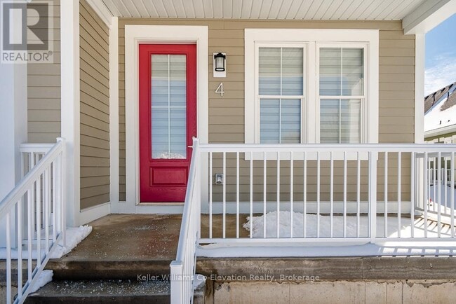 Building Photo - 4 Danielle Cres