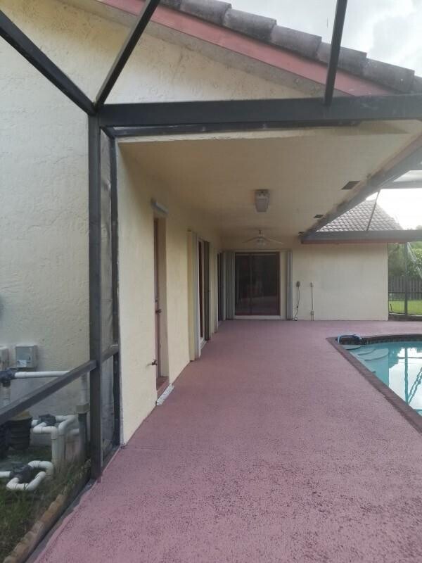 Building Photo - 4115 NW 70th Way