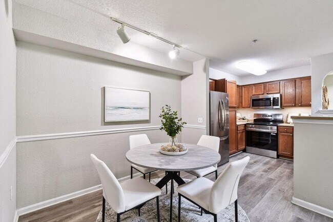 Foto del edificio - 2 bedroom in Jacksonville FL 32216