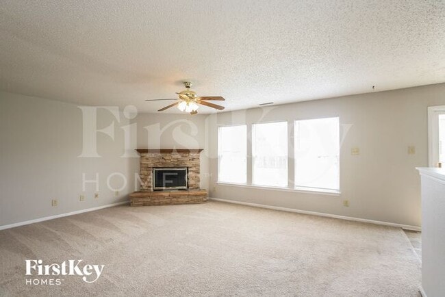 Building Photo - 6827 W Littleton Dr