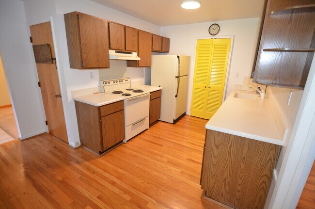 Foto del edificio - 836 Waycross Rd