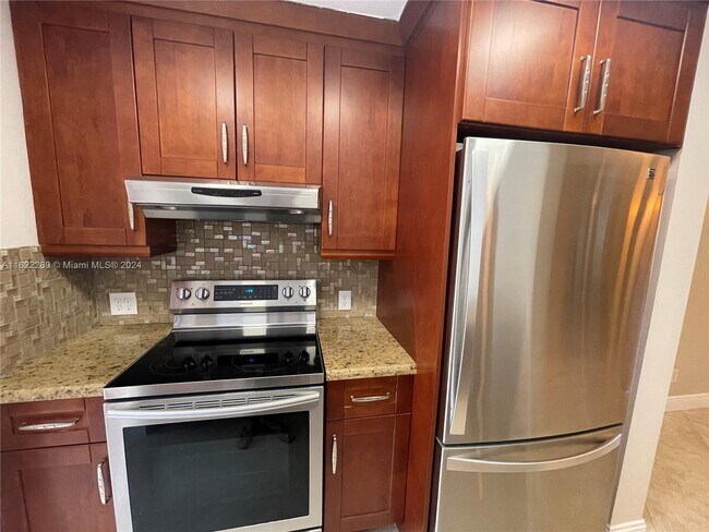 Foto del edificio - 1681 W Fairway Rd