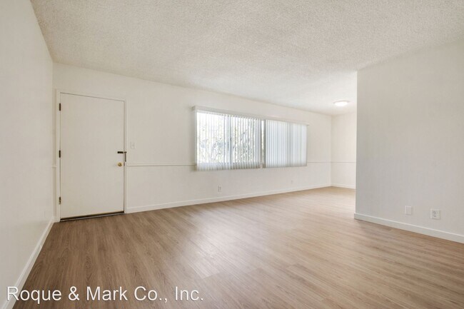 Building Photo - 2 br, 1 bath Apartment - 420 Hill Street 4...