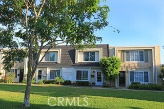 Foto principal - 10035 Sparrow Ave