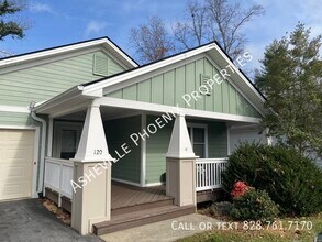 Building Photo - 120 Little Fox Ln