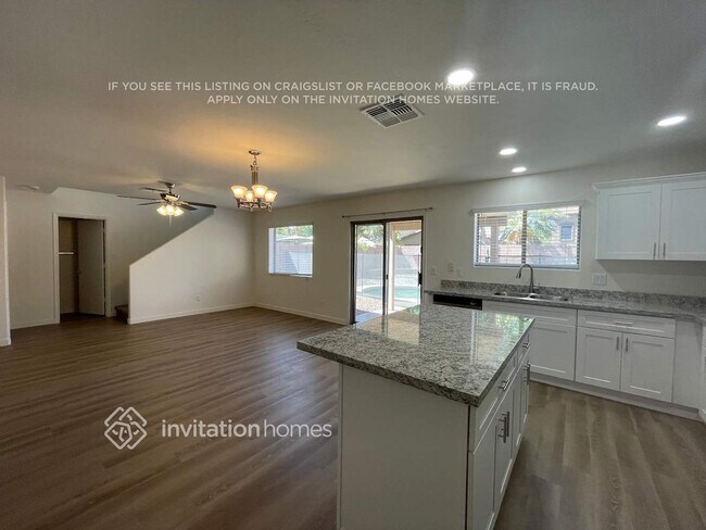 Foto del edificio - 16244 W Custer Ln