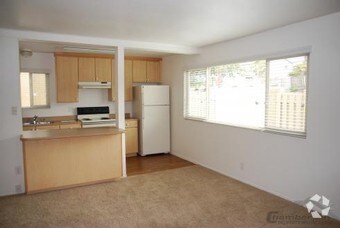 Foto principal - 3969 Adams St