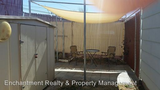 Fotografía del edificio - 3800 N Silver St