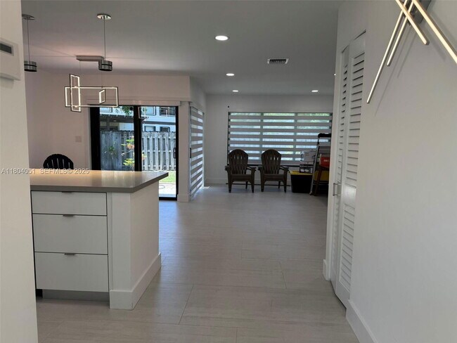 Foto del edificio - 12721 SW 68th Terrace