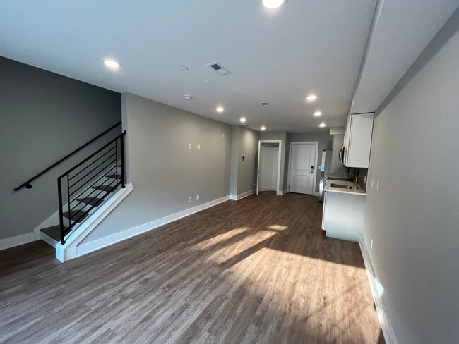 Building Photo - 1410 Germantown Ave