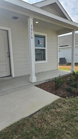 Building Photo - 7916 Rutherford Ln