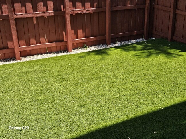 Foto del edificio - 323 SW 11th St