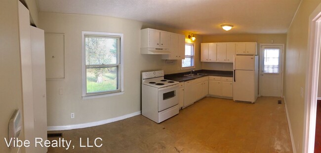 Building Photo - 3 br, 1 bath House - 1427 Litton Ave