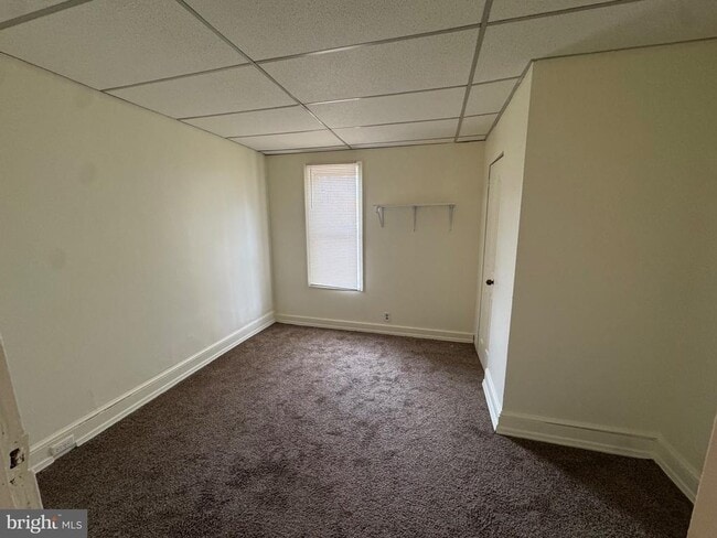 Building Photo - 635 Chestnut St